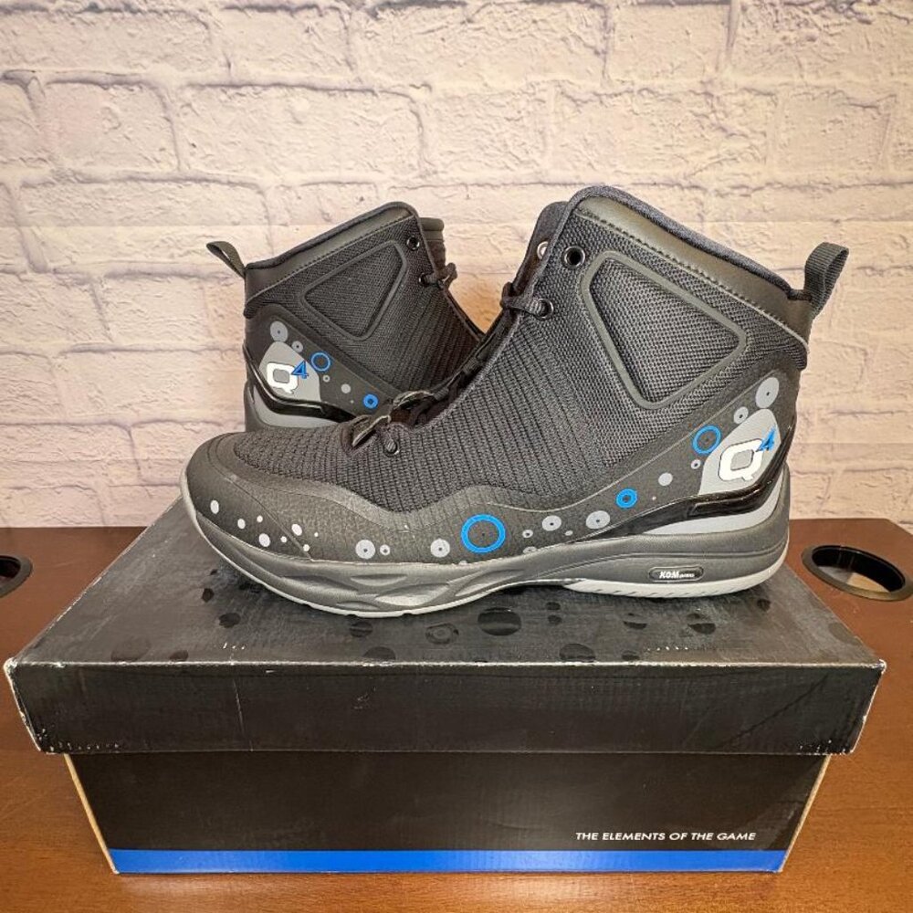 BRAND NEW Q4 Sports Men's Jet Black Basketball Sneakers - Size 10.5